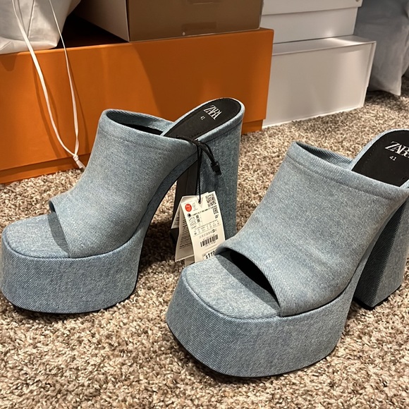 Zara Denim platform mule heels! NEW WITH TAGS - Picture 2 of 5